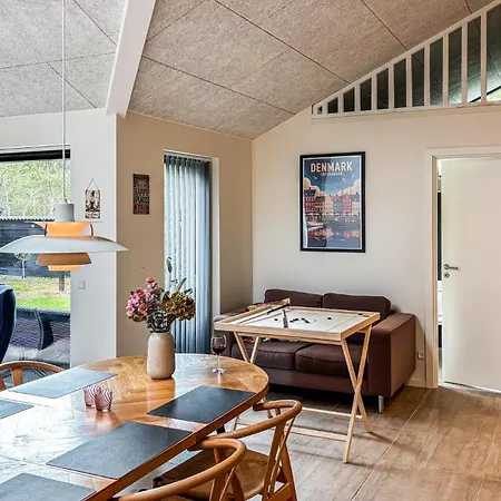 Lovely In With Sauna Casa vacanze